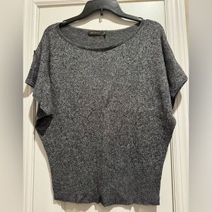 Women’s Limited top